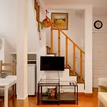 Bica Duplex | Walk To Chiado & Cais Do Sodre * Lisbon