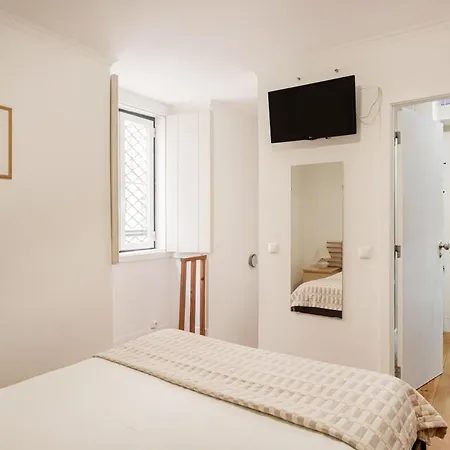 Bica Duplex | Walk To Chiado & Cais Do Sodre Apartman