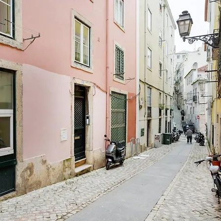 Bica Duplex | Walk To Chiado & Cais Do Sodre Lisboa